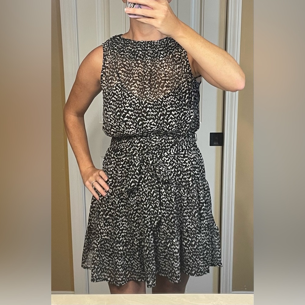 Simply Vera Vera Wang Size Small Mini Dress